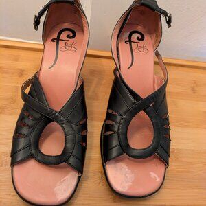 Elegant black leather Fluevog wedges W10/M8